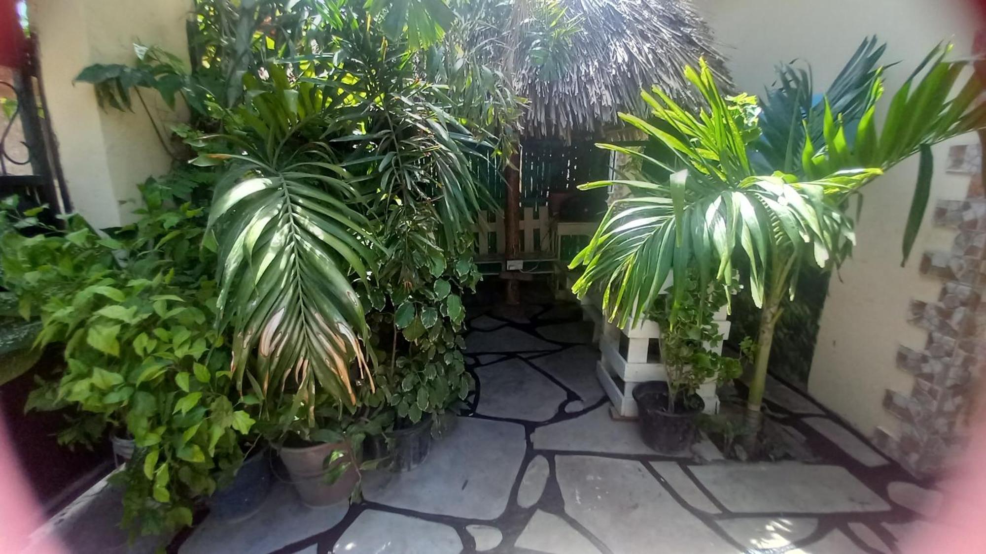Mount Zion Guest House, Mtwapa Mtomondoni Mombasa Esterno foto
