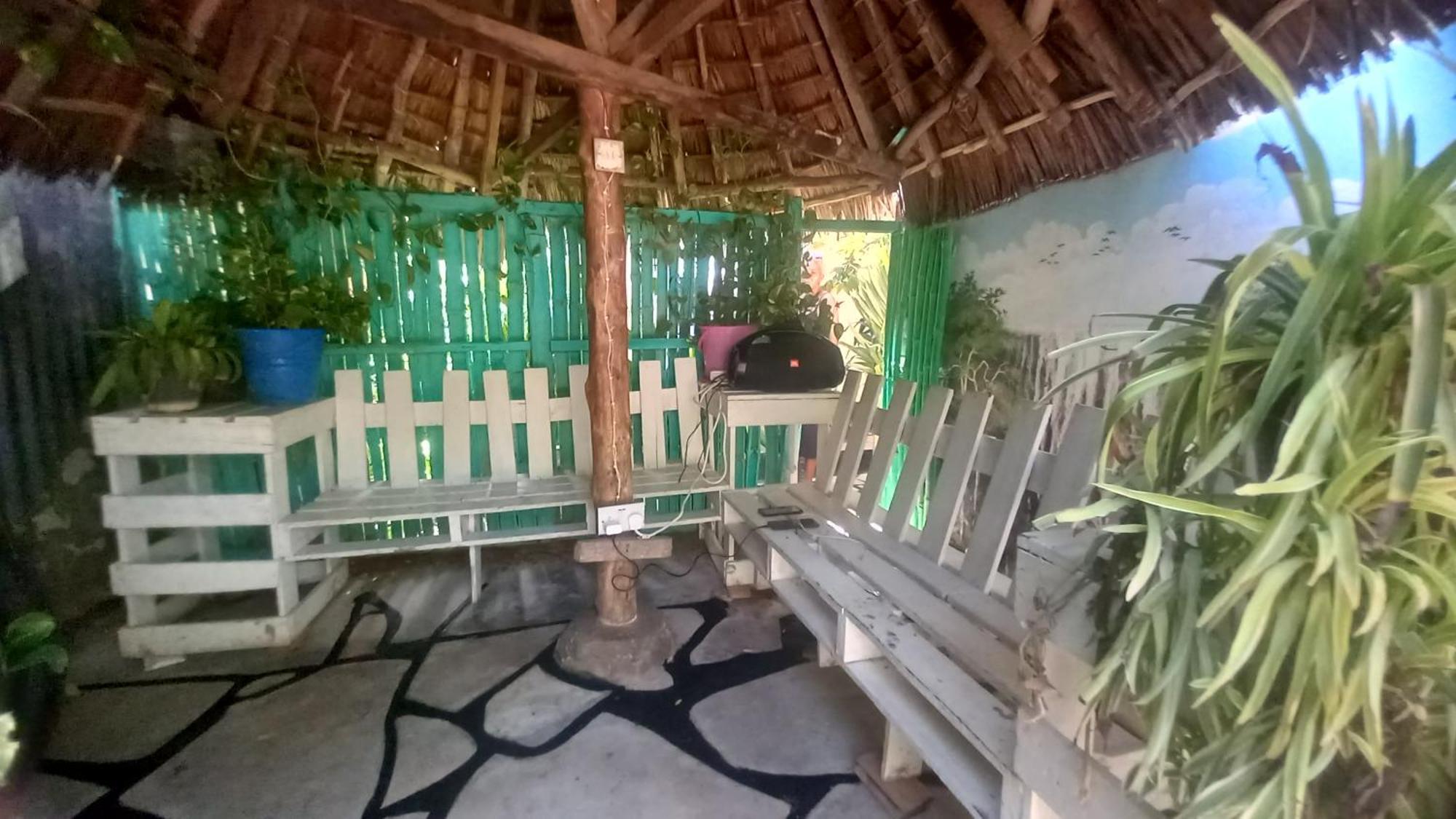Mount Zion Guest House, Mtwapa Mtomondoni Mombasa Esterno foto