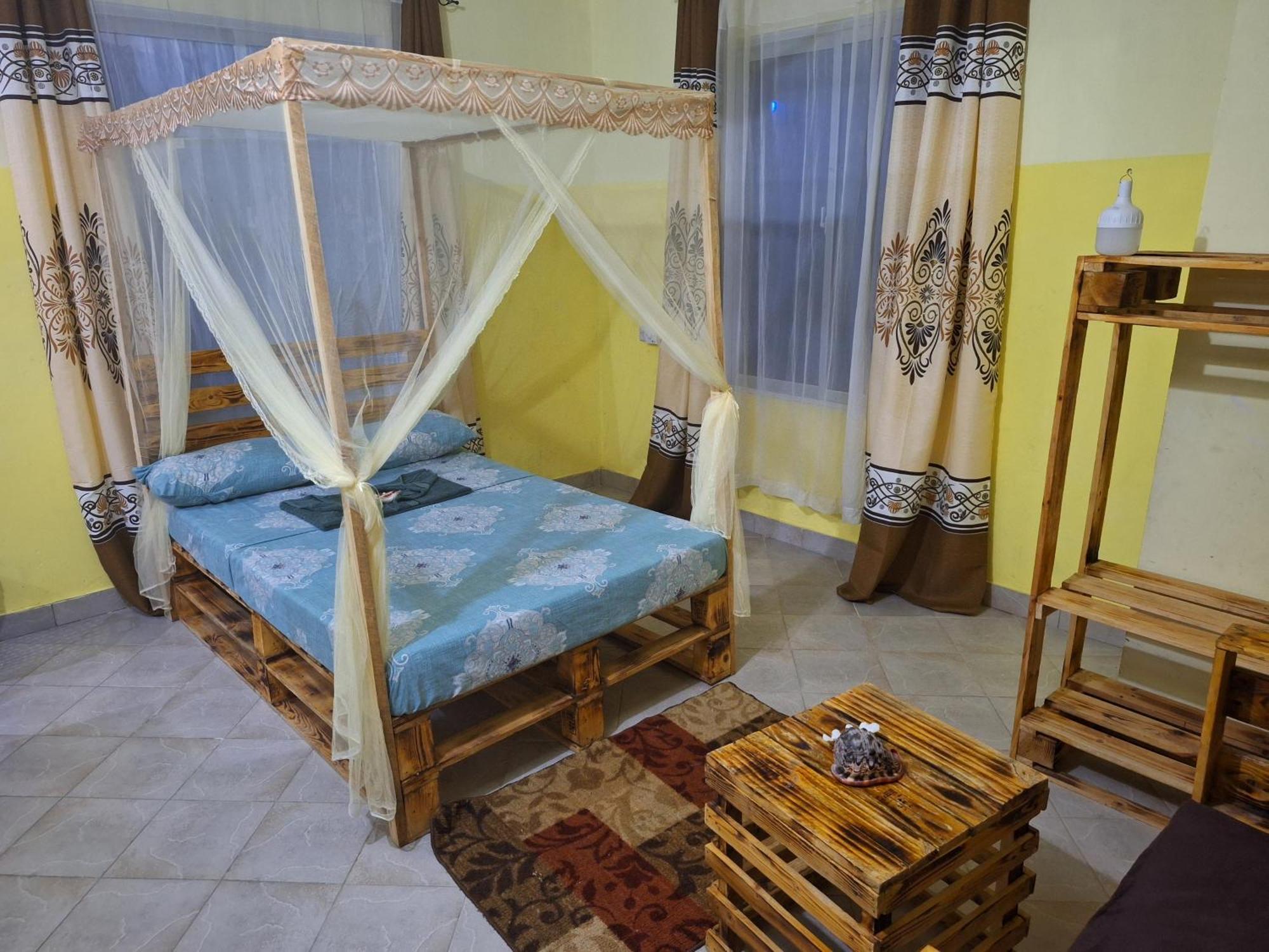 Mount Zion Guest House, Mtwapa Mtomondoni Mombasa Esterno foto
