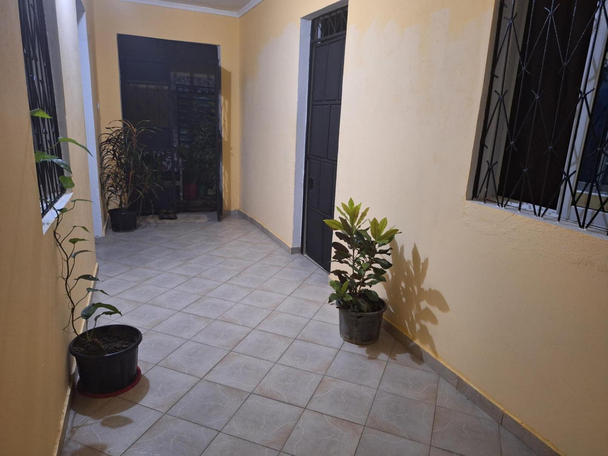 Mount Zion Guest House, Mtwapa Mtomondoni Mombasa Esterno foto